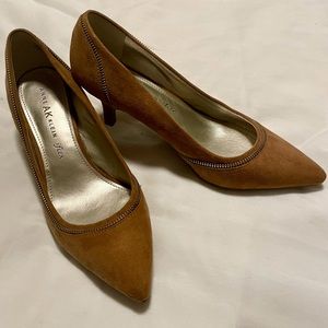 Anne Klein pumps. 7.5. Tan Vegan suede.
